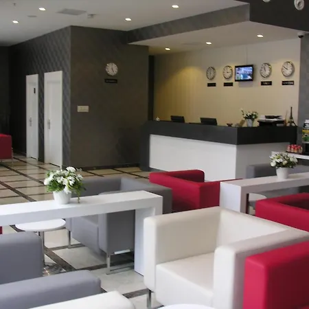 Hotel Bika Suites